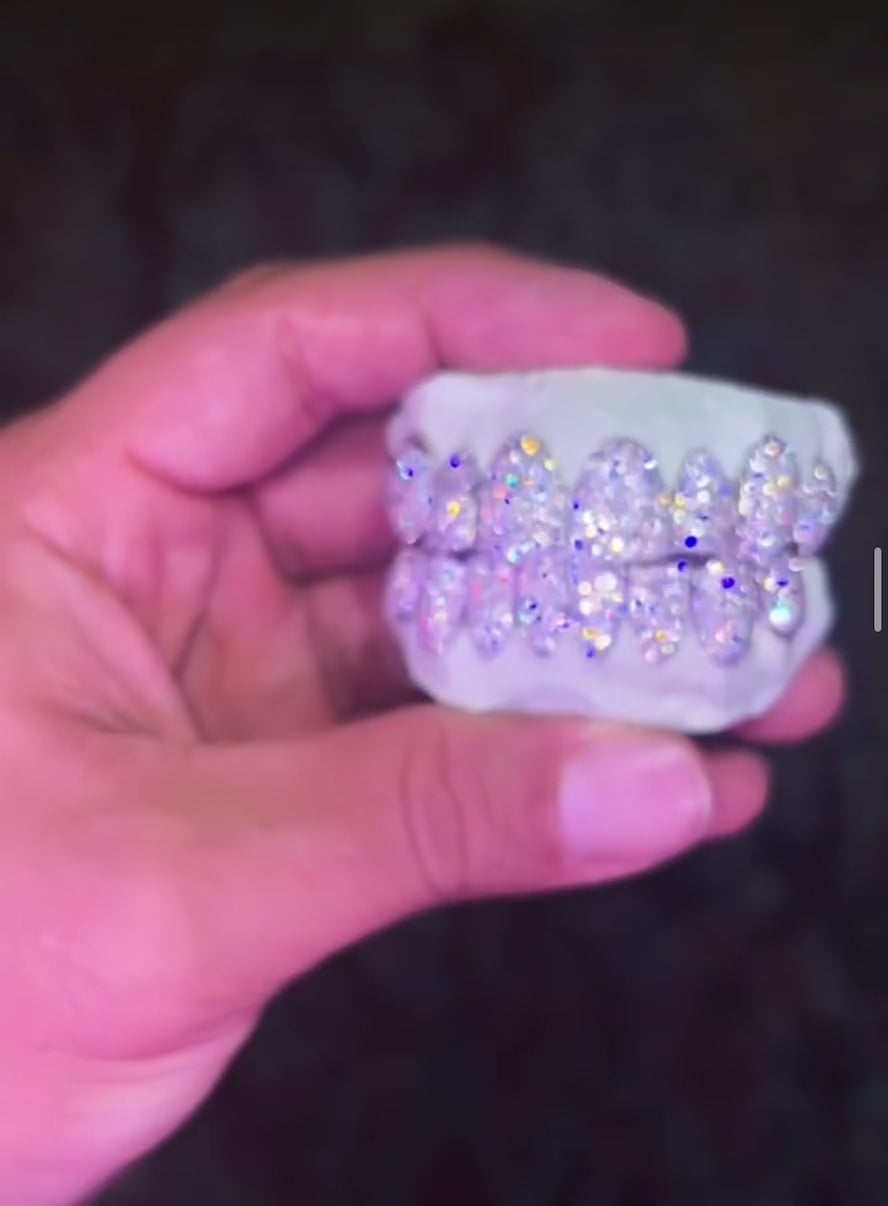VVS Moissanite Grillz (Straight Setting)